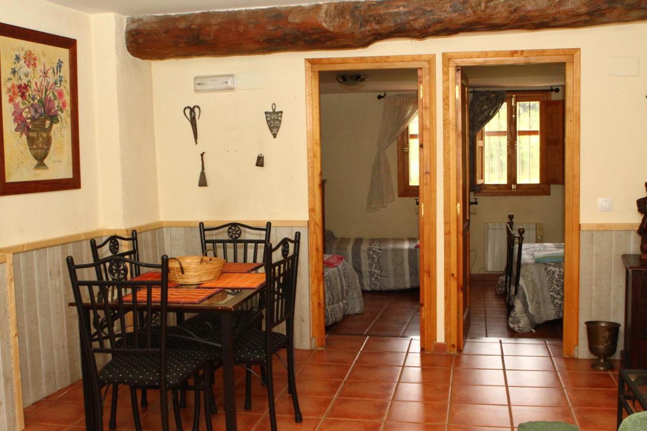 منزل الضيف Rural Puebla De San Miguel المظهر الخارجي الصورة
